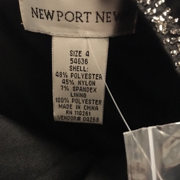 Dress - Picture 3 of 3